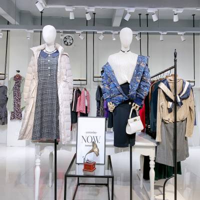 山東品牌女裝批發貨源 廣州白云 時尚典雅系列女裝 工廠折扣店女裝