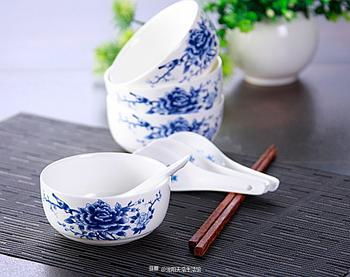 沈陽天浩生活館 青花陶瓷中的日韓風韻——一碗一世界，禮遇生活之美